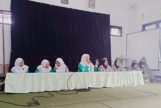 
					PC Fatayat NU Kencong Resmikan GARFA cabang Kencong