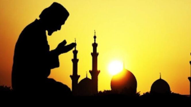 
					Khutbah Jumat: Hidup yang Diridhoi Allah SWT