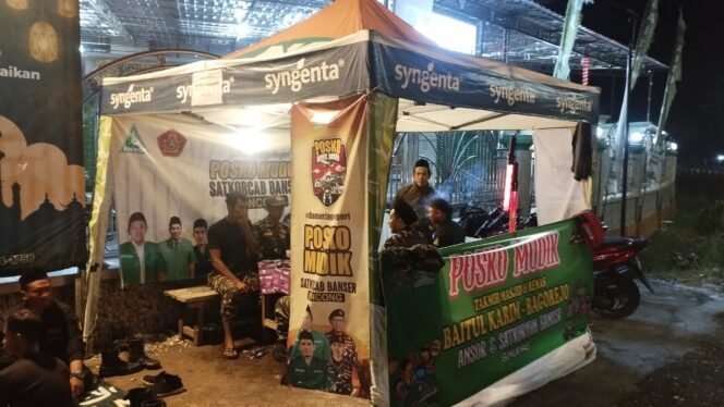 
					Banser Kencong Dirikan Tiga Posko Mudik, Sediakan Fasilitas Bekam untuk Pemudik