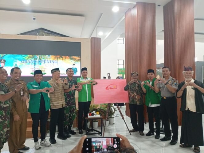 
					Muharram Art Fest 2026 Resmi Dibuka, Ansor dan Lesbumi Kencong Hadirkan Ruang Silaturahmi Seni, Budaya, dan Spiritual